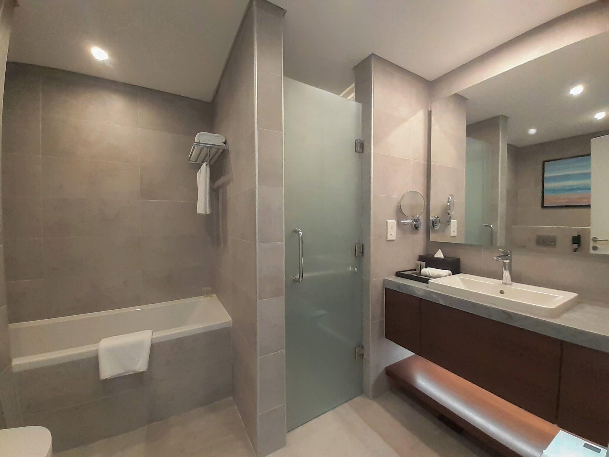 Somerset West Bay Ad-Dauha Zewnętrze zdjęcie Bathroom