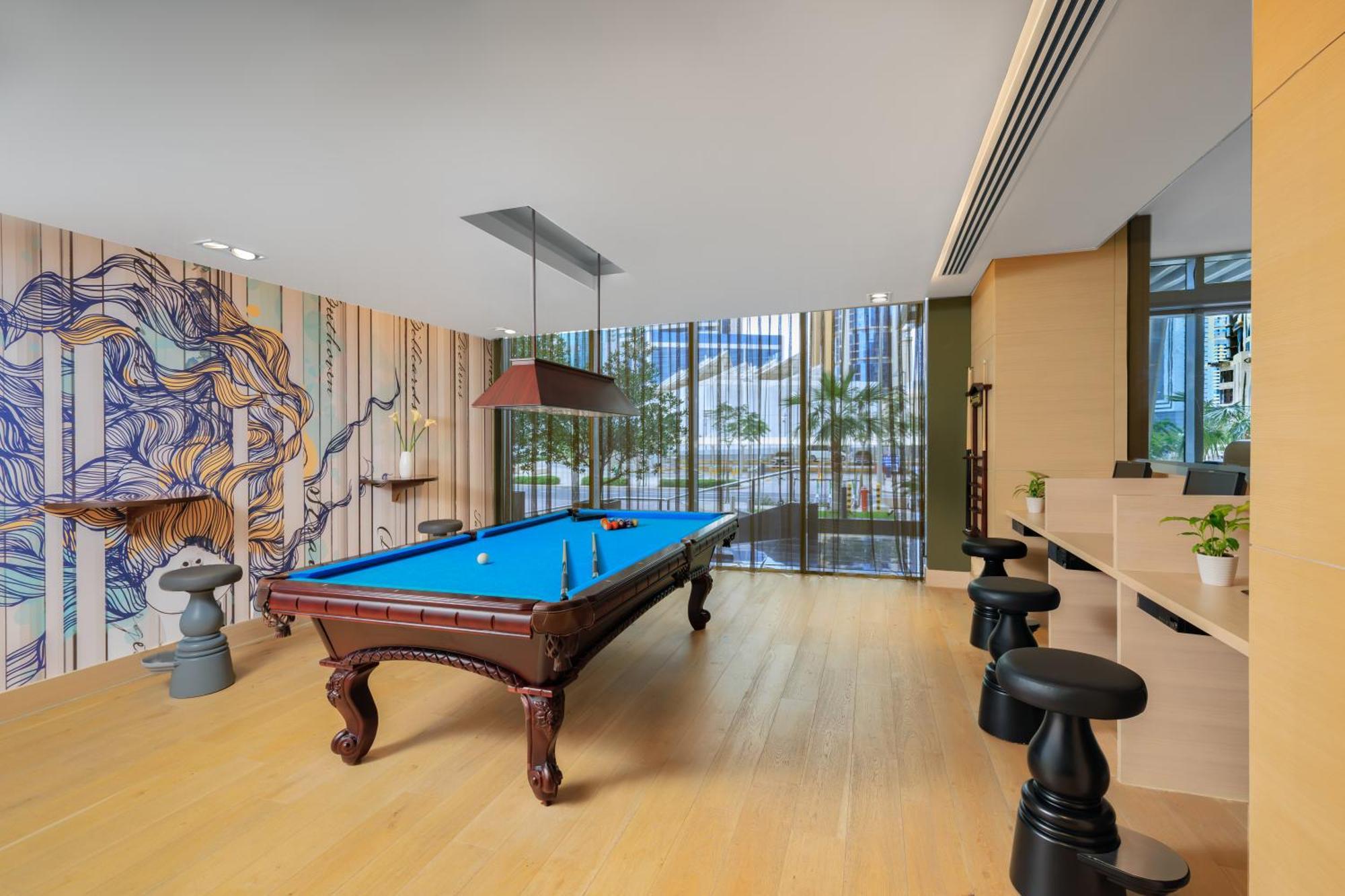 Somerset West Bay Ad-Dauha Zewnętrze zdjęcie The Billiard Room